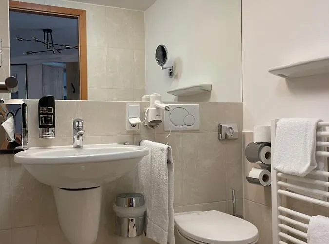 شقة Maisonette-apartment An Der Frauenkirche دريسدن