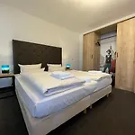 アパート Maisonette-apartment An Der Frauenkirche ドレスデン